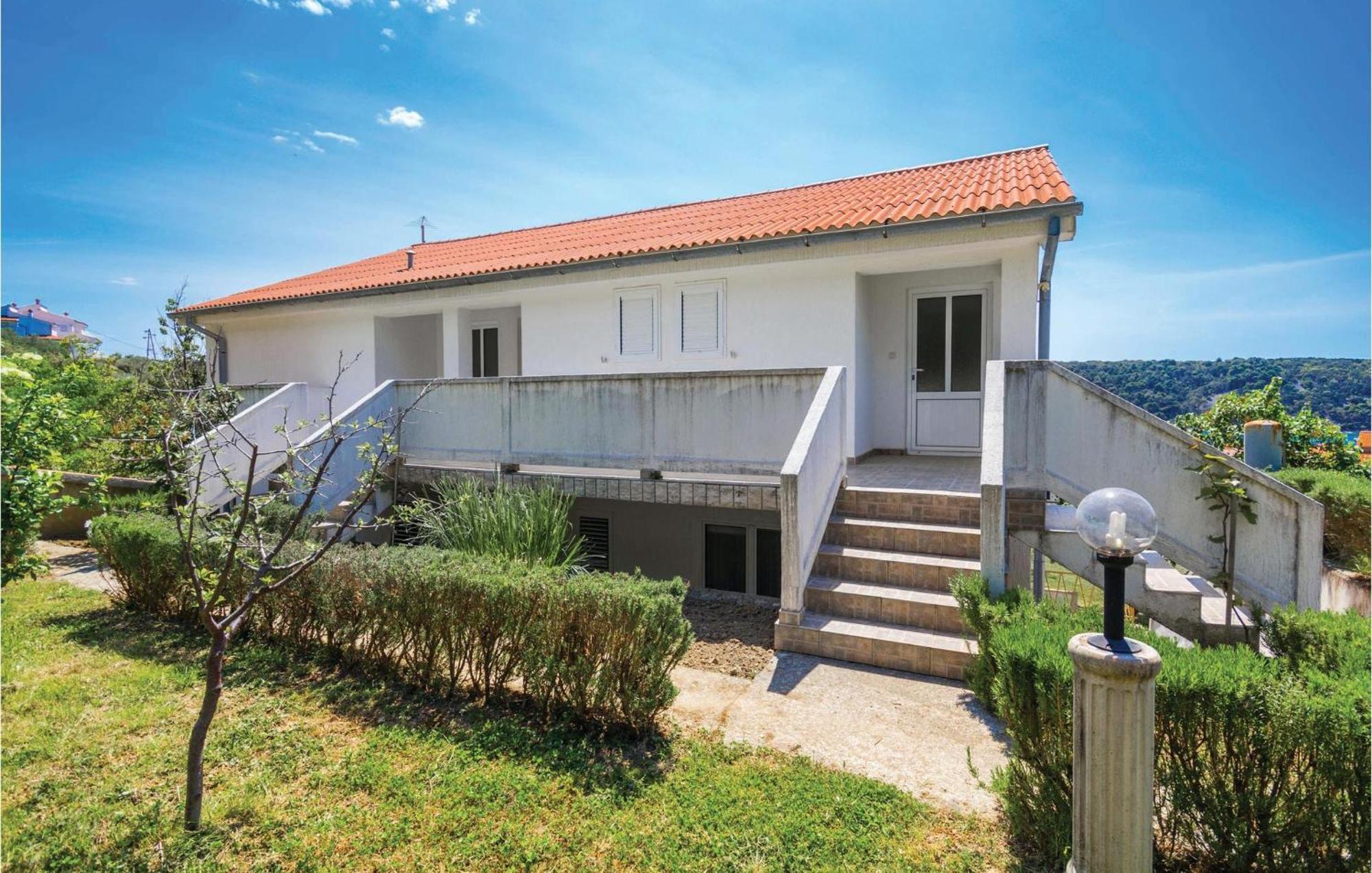 Pet Friendly Apartment In Kampor With Kitchen Buitenkant foto